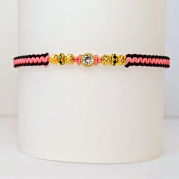 🖤 Pulsera Macramé Rosa y Negro con Herraje de Circonia Cristal y Accesorios en Oro Laminado 18K | Qurimaki