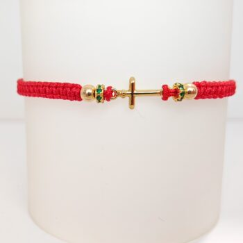 ✝️ Pulsera Cruz INRI Roja en Macramé con Accesorios en Oro Laminado 18K | Qurimaki